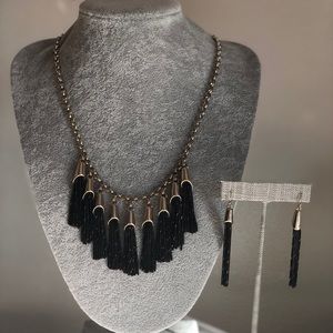 Necklace and Earrings White House Black market